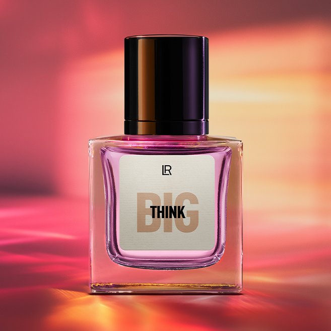 Bouteille du parfum LR THINK BIG, un parfum chypre-floral pour femme, qui évoque l'inspiration et la créativité. Disponible sur produit-lr.fr